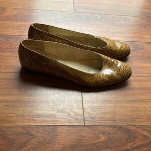 SALVATORE FERRAGAMO Boutique Printed Leopard Ballet Flats -10.5